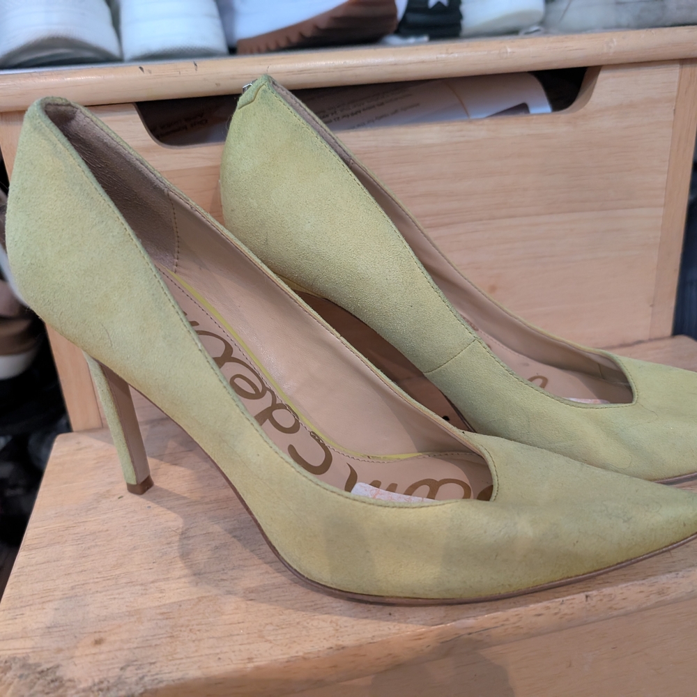 Sam Edelman Hazel Faded Chartreuse Suede Pump size 7.5